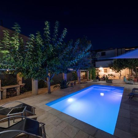 B&B Palazzo La Traja Ґальяно-дель-Капо Екстер'єр фото