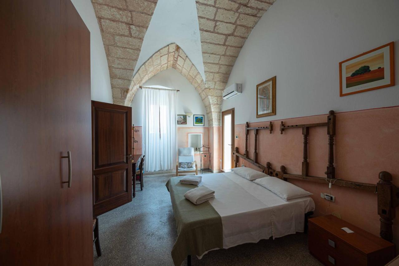 B&B Palazzo La Traja Ґальяно-дель-Капо Екстер'єр фото