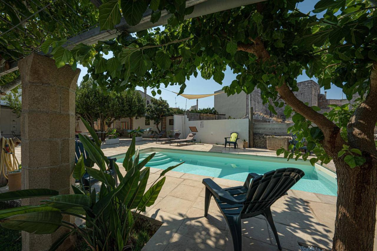 B&B Palazzo La Traja Ґальяно-дель-Капо Екстер'єр фото