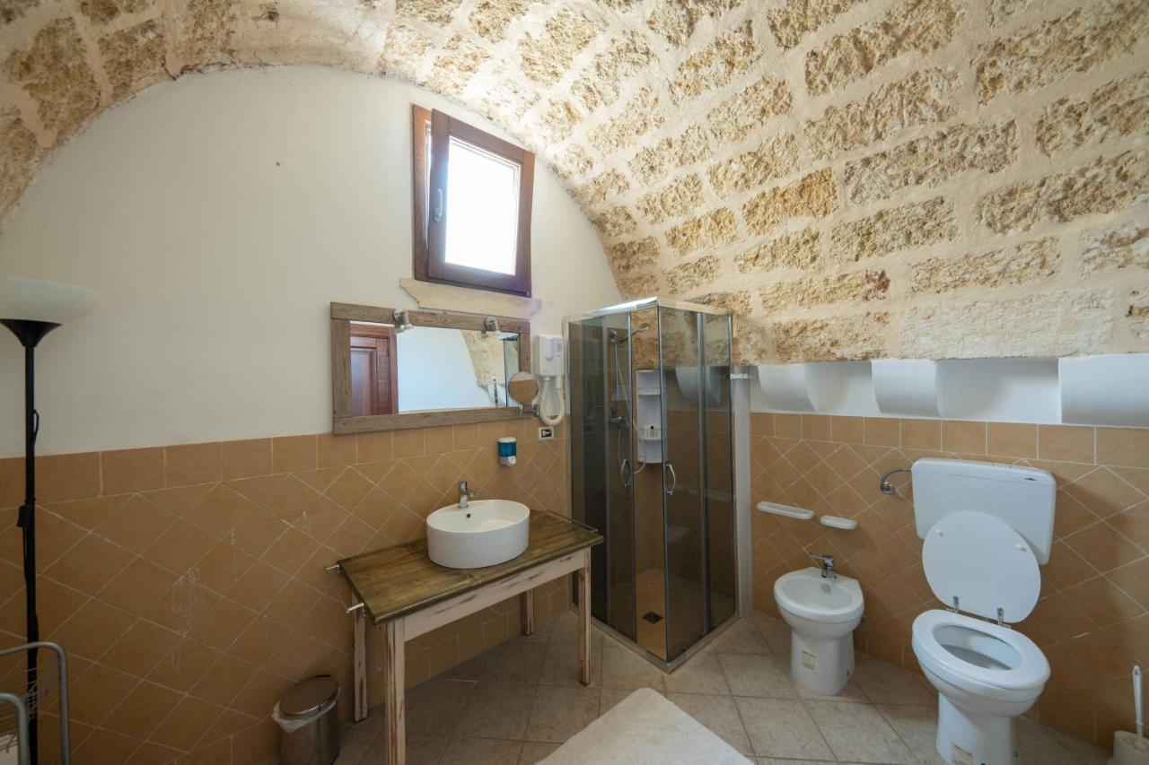 B&B Palazzo La Traja Ґальяно-дель-Капо Екстер'єр фото