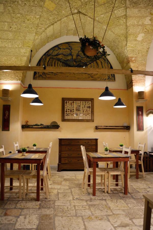 B&B Palazzo La Traja Ґальяно-дель-Капо Екстер'єр фото