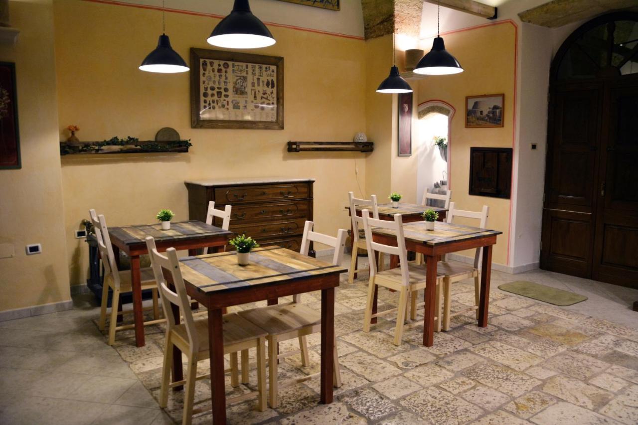 B&B Palazzo La Traja Ґальяно-дель-Капо Екстер'єр фото