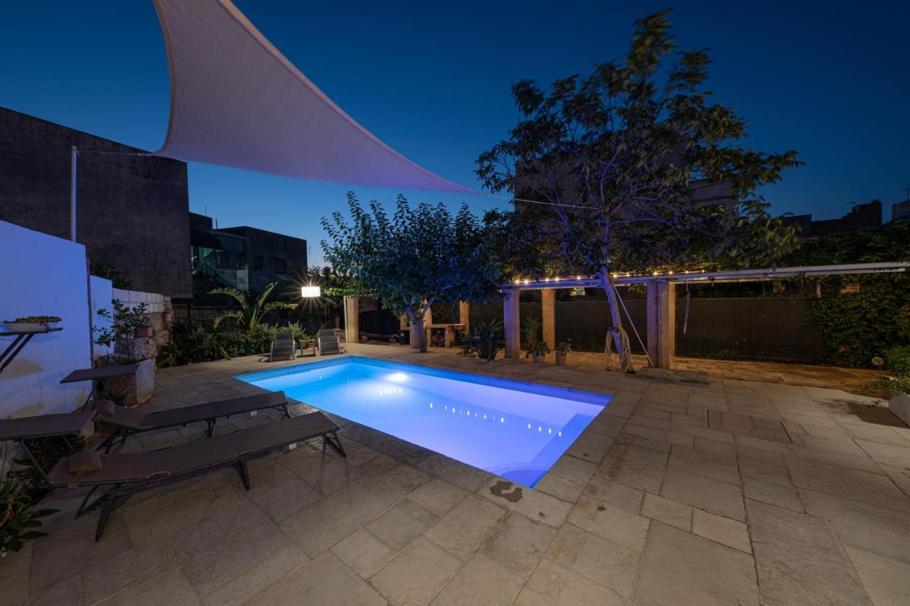 B&B Palazzo La Traja Ґальяно-дель-Капо Екстер'єр фото
